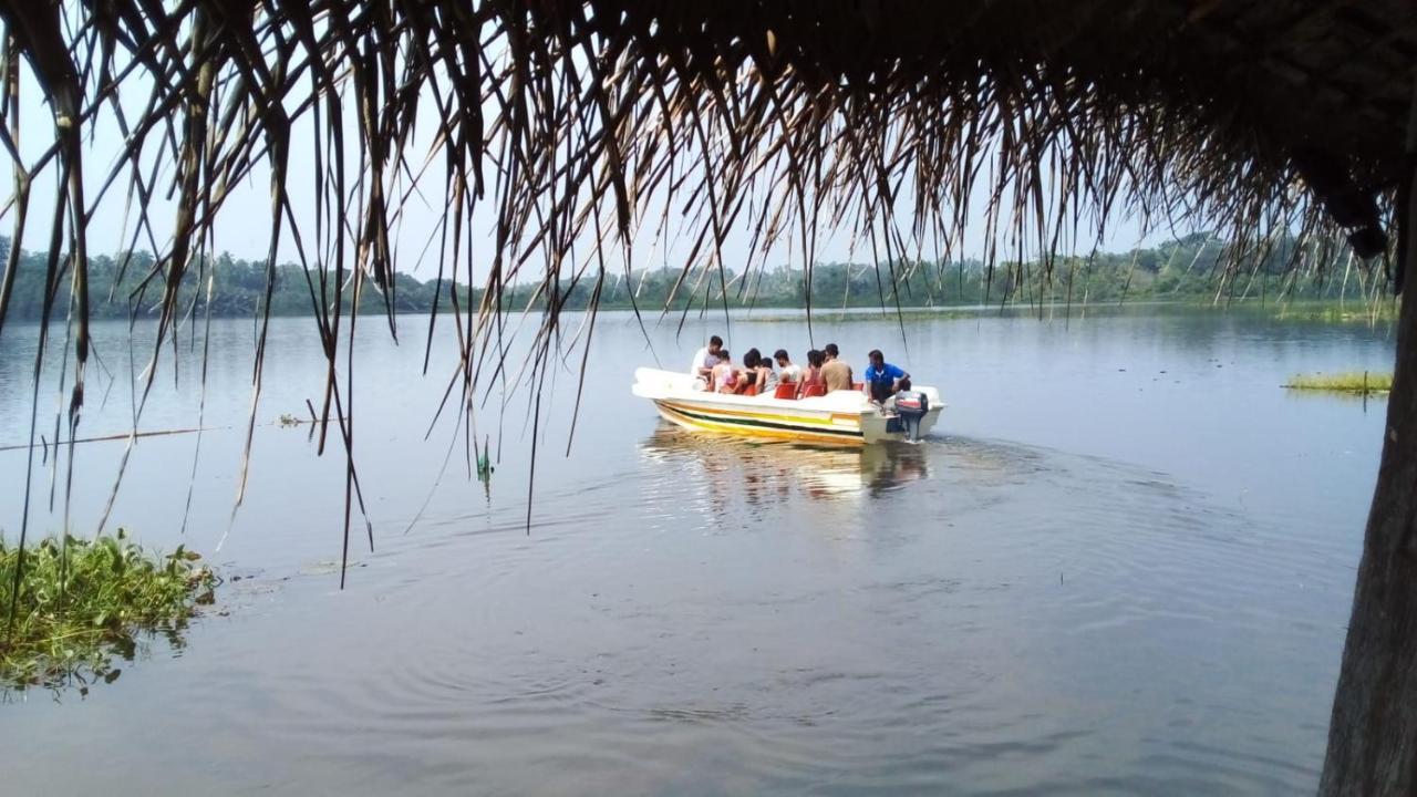 Lake Resort Bolgoda Wadduwa Exterior photo