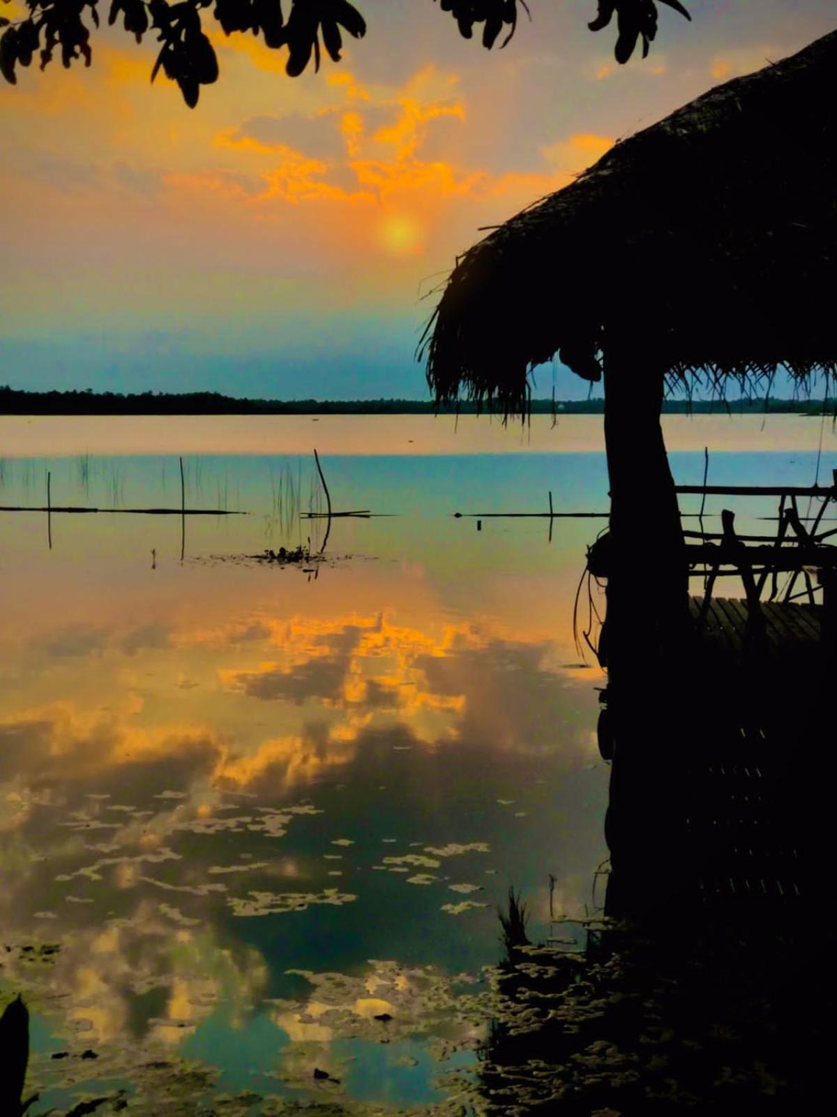 Lake Resort Bolgoda Wadduwa Exterior photo