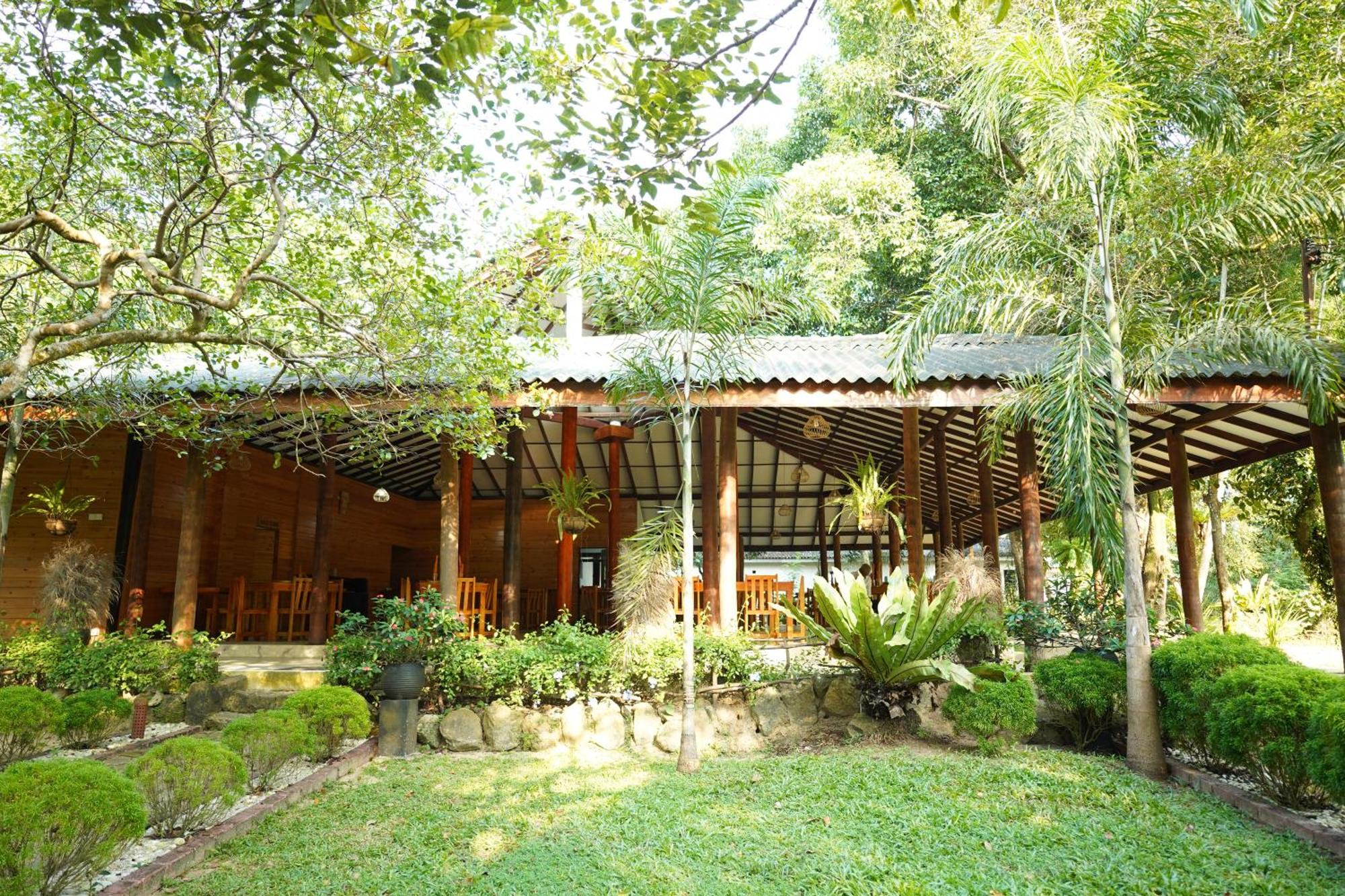 Lake Resort Bolgoda Wadduwa Exterior photo