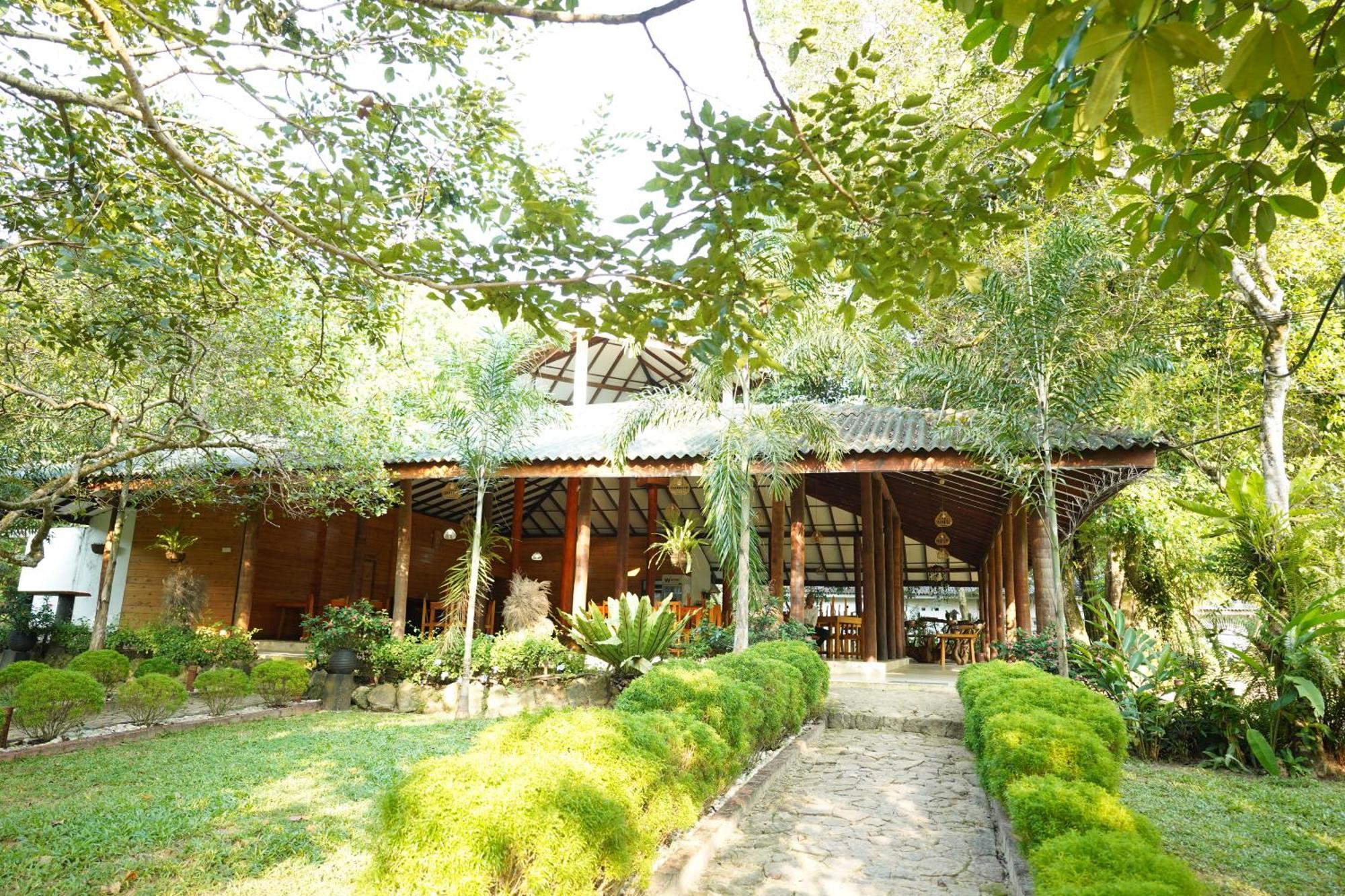 Lake Resort Bolgoda Wadduwa Exterior photo