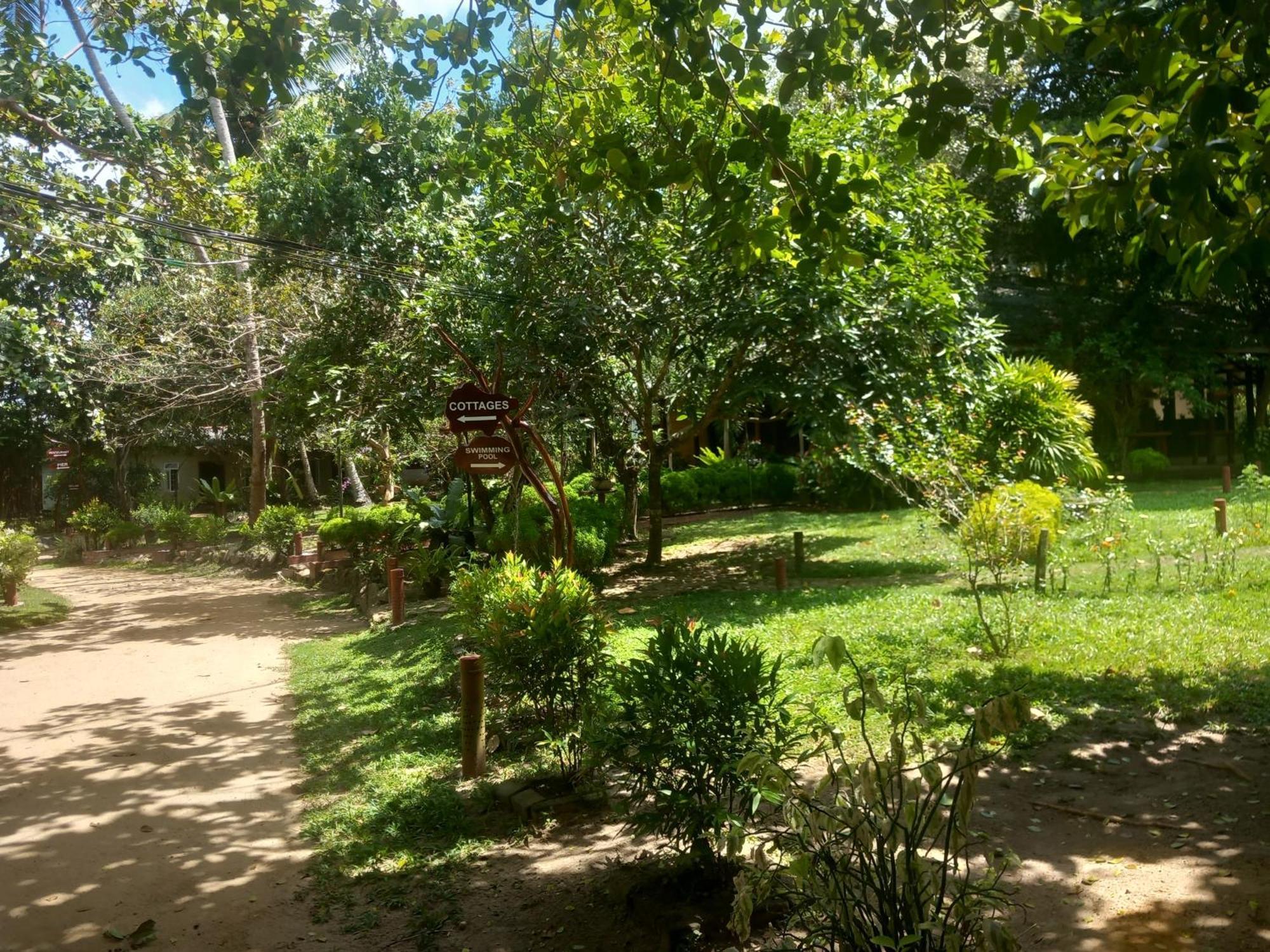 Lake Resort Bolgoda Wadduwa Exterior photo