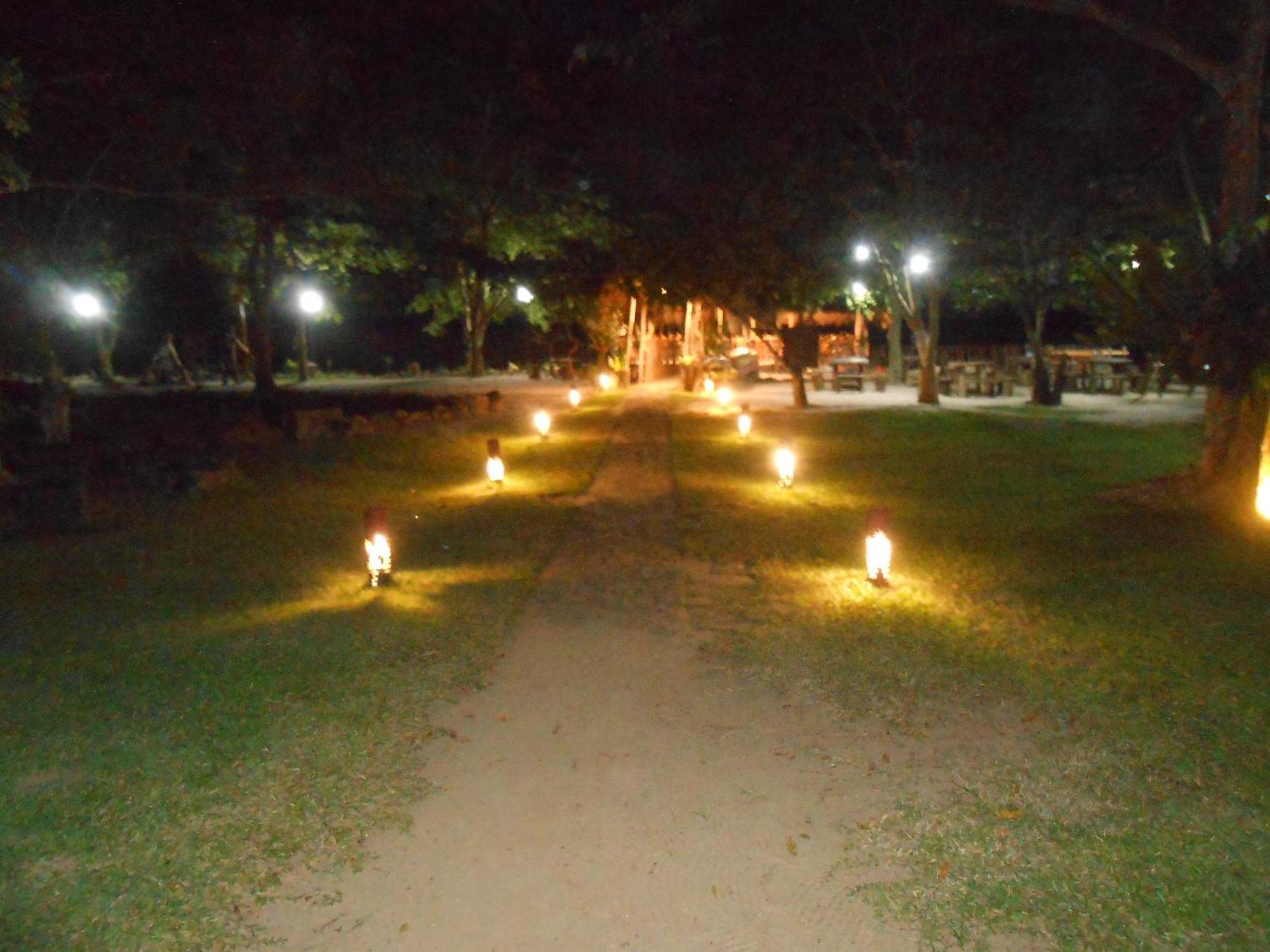 Lake Resort Bolgoda Wadduwa Exterior photo